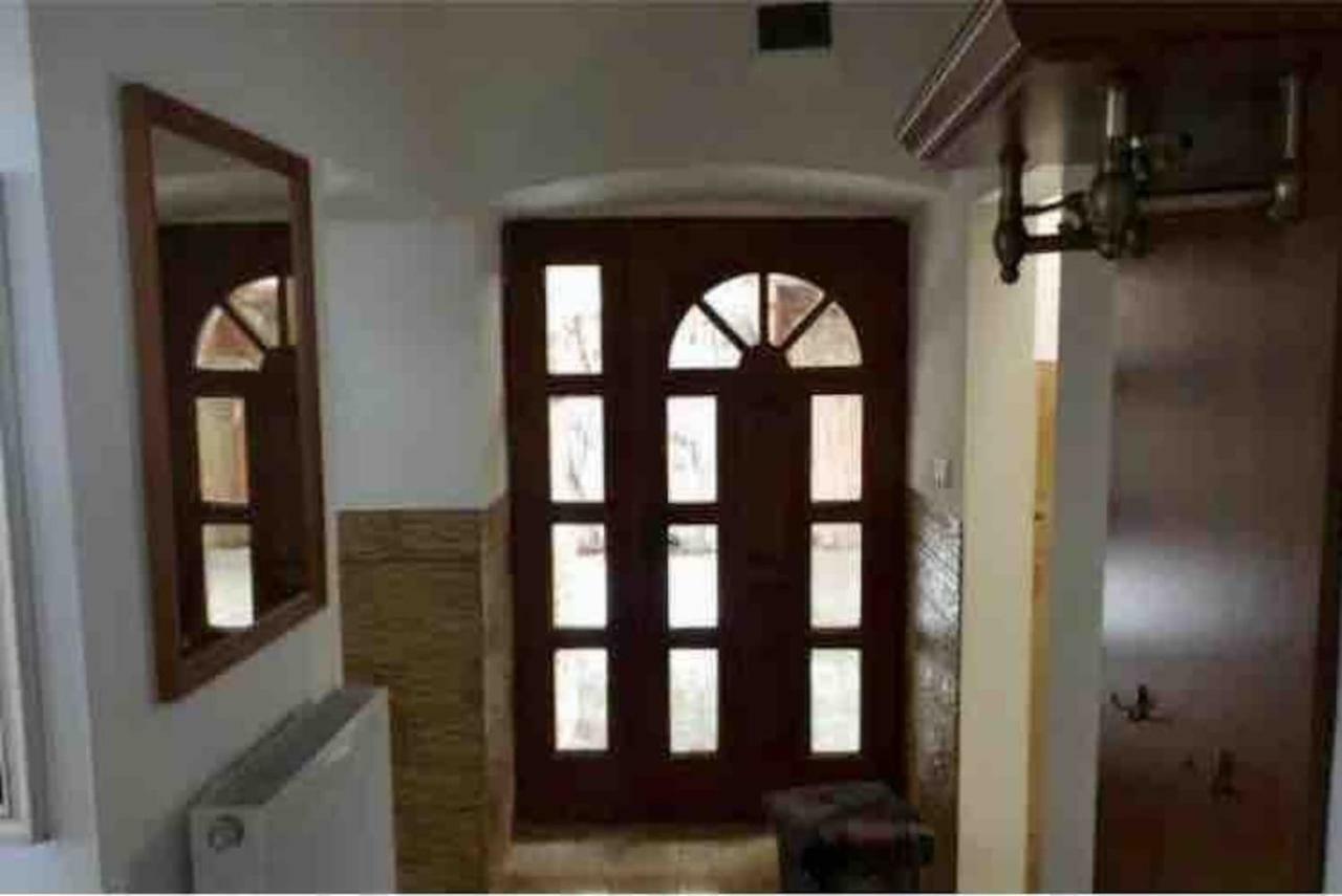 Arkadia Apartman Pápa Exterior foto